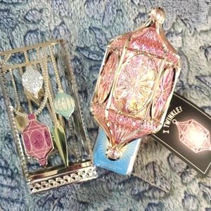 Bath and Body Works Ornament Soap Holder & Wallflower Nightlight